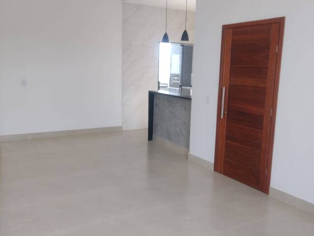 #523 - Casa para Venda em Itapetininga - SP - 3
