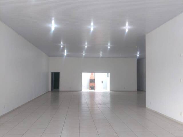 #673 - Salão Comercial para Locação em Itapetininga - SP - 2