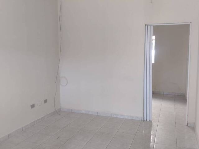 #686 - Casa para Locação em Itapetininga - SP - 3